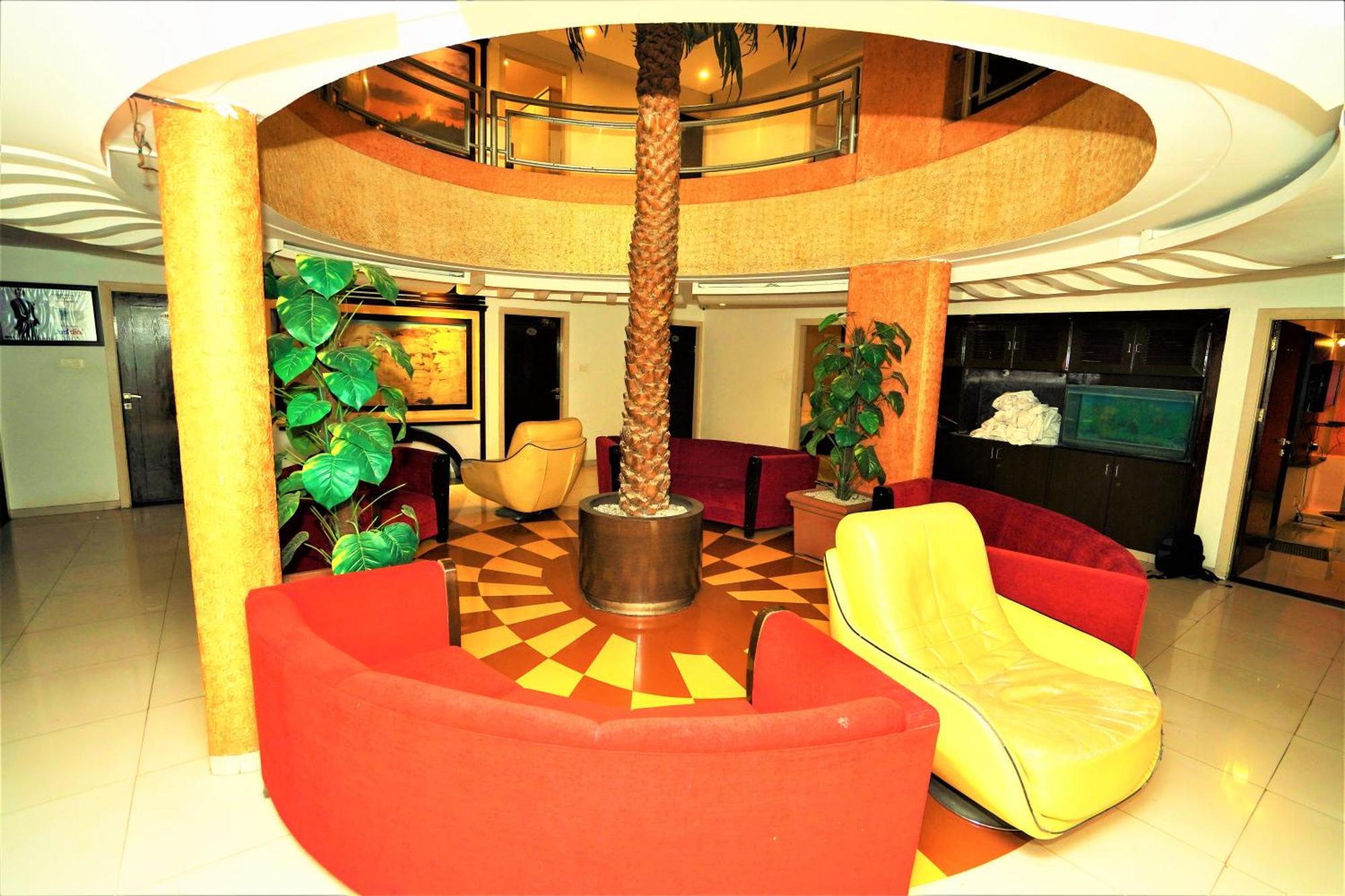 New Hotel Europa Inn Rajkot Exterior photo